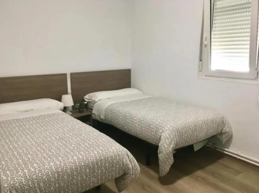 Hostal Montserrat Hostel Penaranda de Bracamonte
